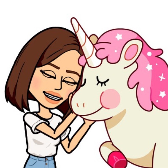 Meet your Posher, Nini! - Picture 6 of 8